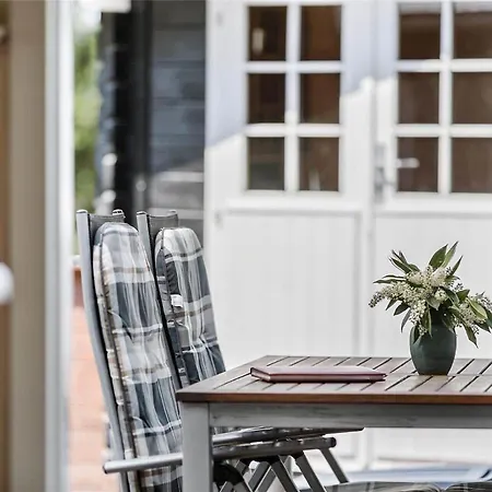 1555-aakirkeby-aedjavejen-14 Dom wakacyjny Vester Somarken