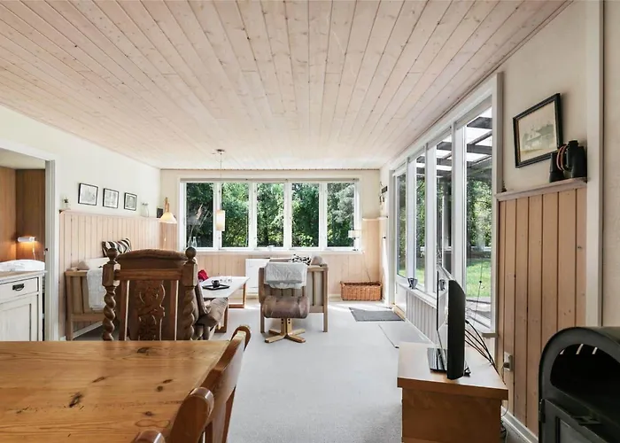 別荘 1555-aakirkeby-aedjavejen-14 Vester Sømarken