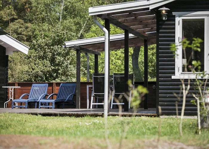 1555-aakirkeby-aedjavejen-14 *